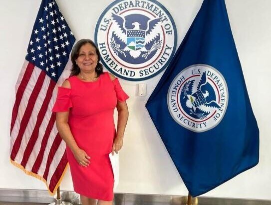Ligia becomes a U.S. citizen